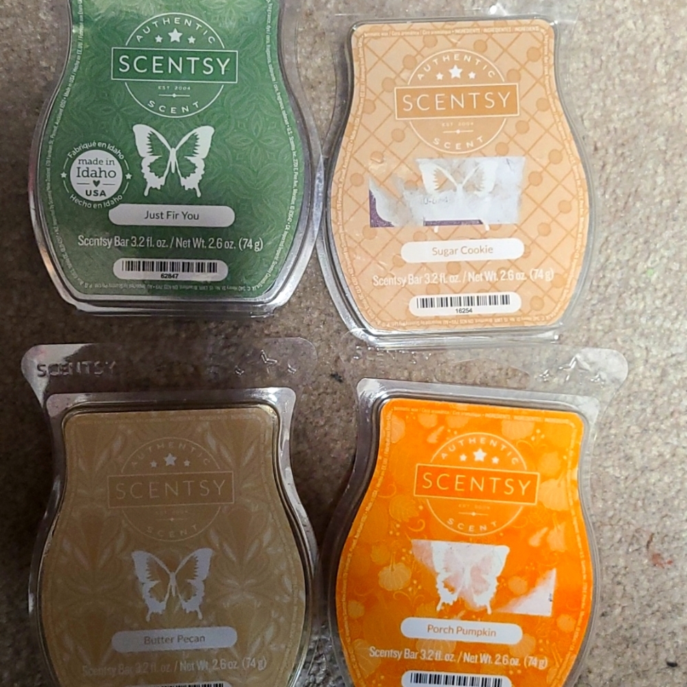 SOLD***Scentsy Wax Bars